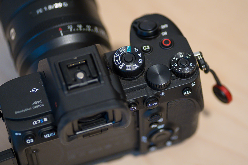 sony-a7siii-camera-review--ergonomics